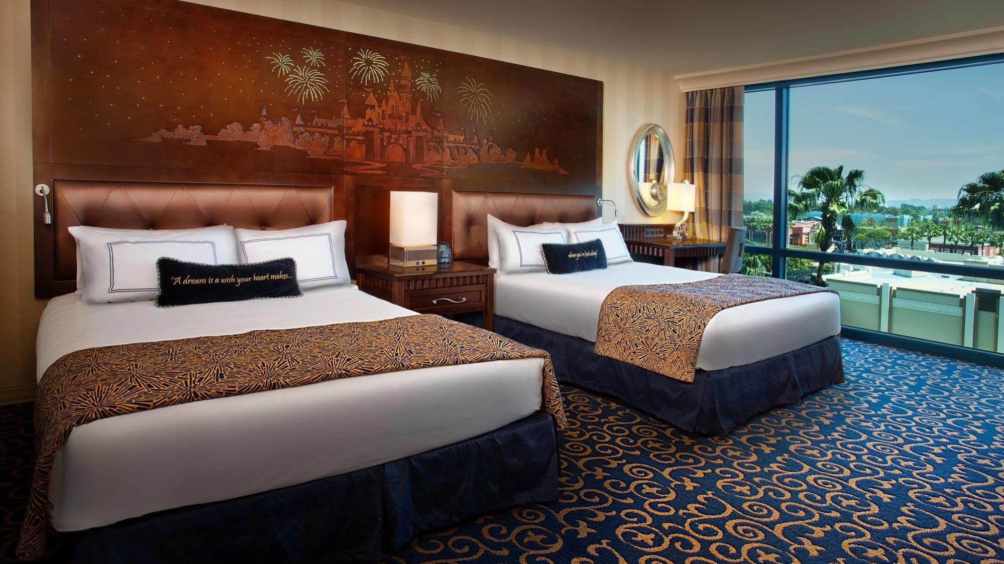 Disneyland Hotel Анагайм Екстер'єр фото