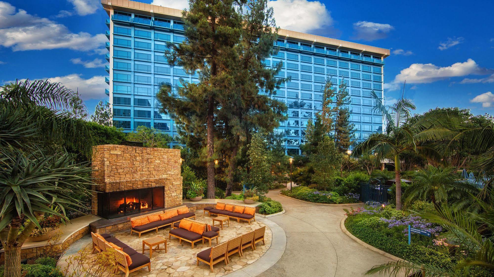 Disneyland Hotel Анагайм Екстер'єр фото